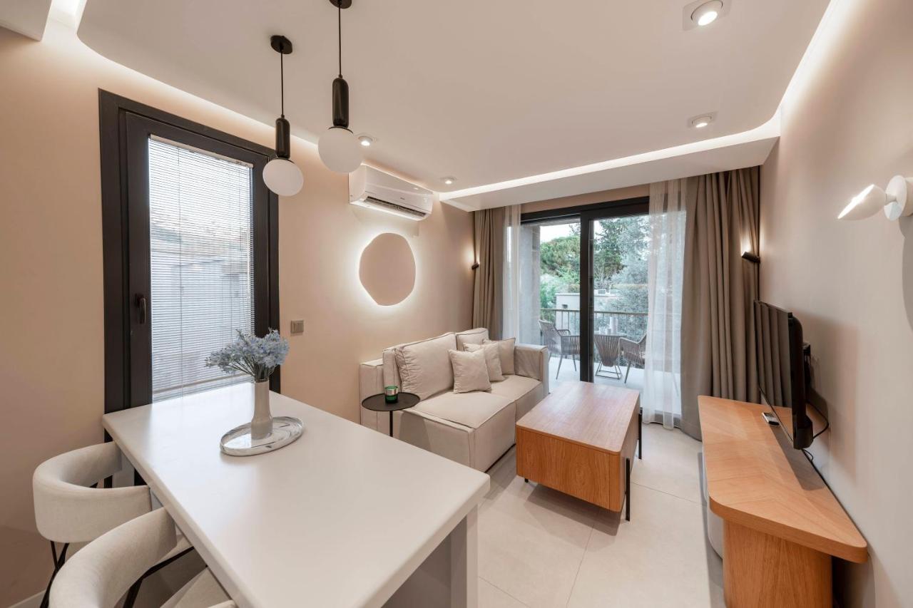 Helis Suites Bitez Bodrum ภายนอก รูปภาพ